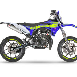 01-SUPERMOTO-R-1200x801-1