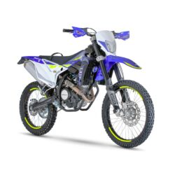 02-125-4T-SE-enduro-1200x801-1