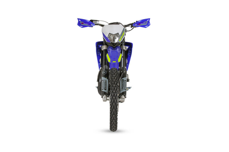 03-ENDURO-RS-1200x801-1