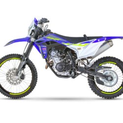 05-125-4T-SE-enduro-1200x801-1