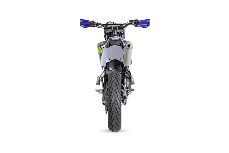 07-SUPERMOTO-R-1200x801-1