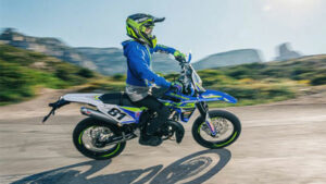 Supermoto