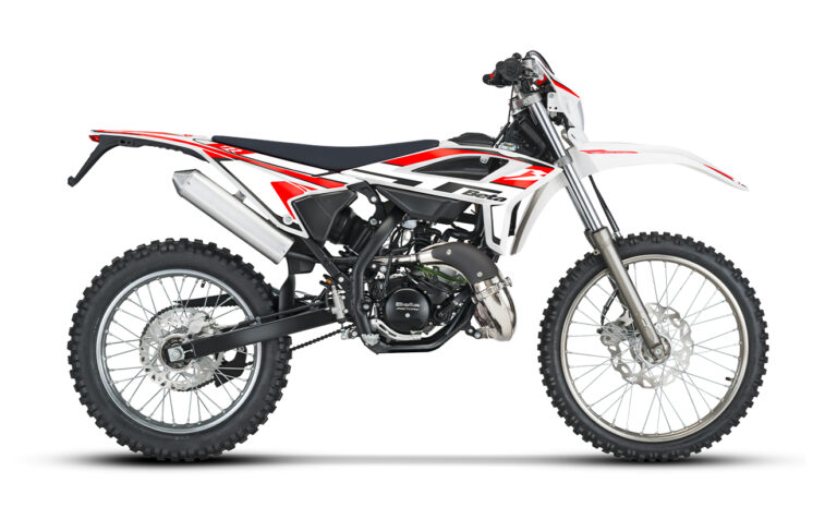 RR-50-2023-bianco_enduro-1